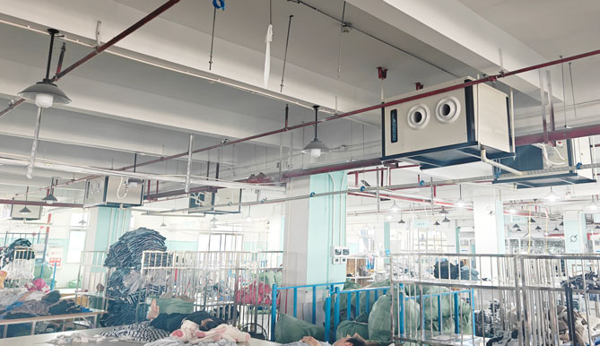 制衣廠制冷降溫，安裝蒸發冷省電空調-臥式射流空調機組