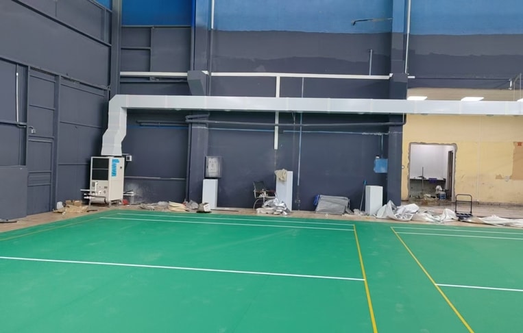 室內羽毛球館降溫安裝蒸發冷省電空調-立式管道機組